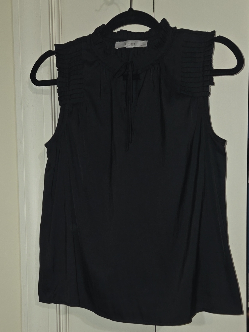 LOFT Black Sleeveless Tie-Neck Pleated Yoke Blouse